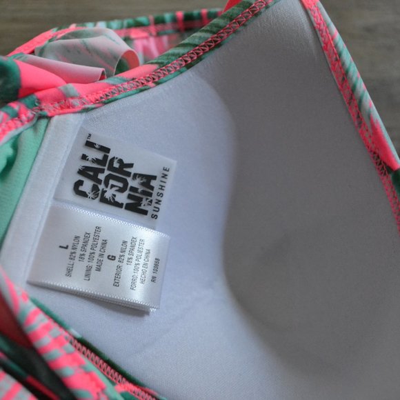 NWT California Sunshine Bust Enhancer Ruffle-Strap Palm Bikini Top Size Large - Picture 6 of 6